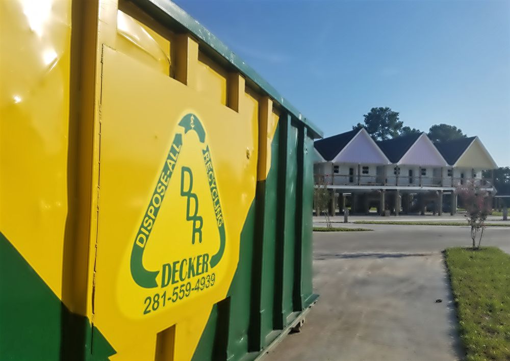 DECKER DISPOSEALL & DECKER RECYCLING SERIVCES 4907 10th St, Bacliff