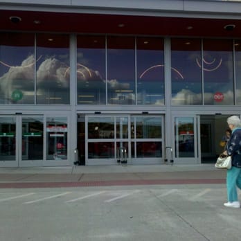 Target - Department Stores Near Me - Dayville, Connecticut