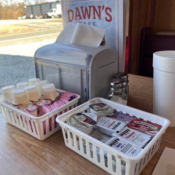 Dawn's Cafe - Cafes Near Me - High Point, North Carolina
