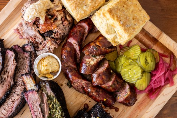 Waylon J’s barbeque by null