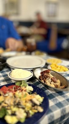 Home Folks Family Restaurant by null