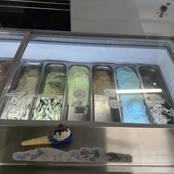 Nevería El Oasis - Ice cream flavors - Desserts Near Me - Los Angeles, California Nevería El Oasis - Ice cream flavors - Desserts Near Me - Los Angeles, California