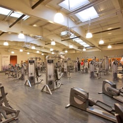 Just Fit Light - Gerätepark * Just Fit 11 Light Fitnessclub