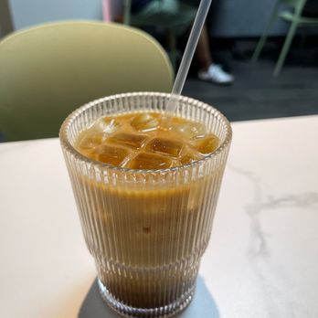 Elm Roastery - Hazelnut Latte to stay - Coffee Roasteries Near Me - Elmhurst, New York Elm Roastery - Hazelnut Latte to stay - Coffee Roasteries Near Me - Elmhurst, New York