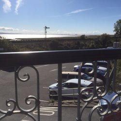 Bay View Rooms and Coffee Pot