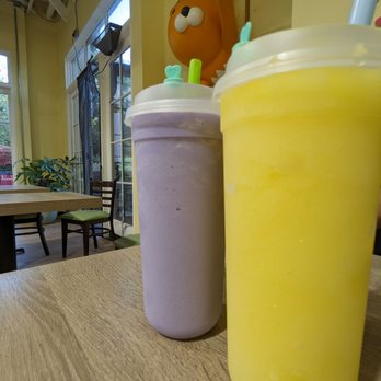 Mom Wong Kitchen - Taro and mango slushies - Chinese Near Me - Camarillo, California