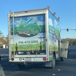 Door swinging freely in traffic . 12 -13-23.