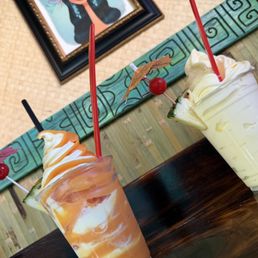 Orange and pineapple and the trad pineapple dole whip. These are 16oz :) Orange and pineapple and the trad pineapple dole whip. These are 16oz :)