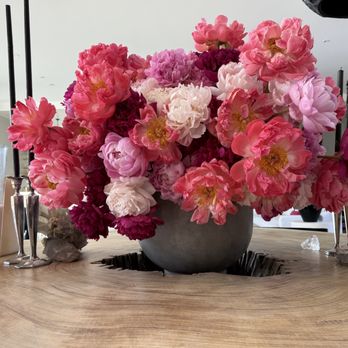 Mark's Garden - Florists Near Me - Sherman Oaks, California Mark's Garden - Florists Near Me - Sherman Oaks, California
