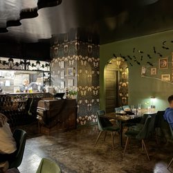 The Fox and Lamb - Loved the inside of this little place.