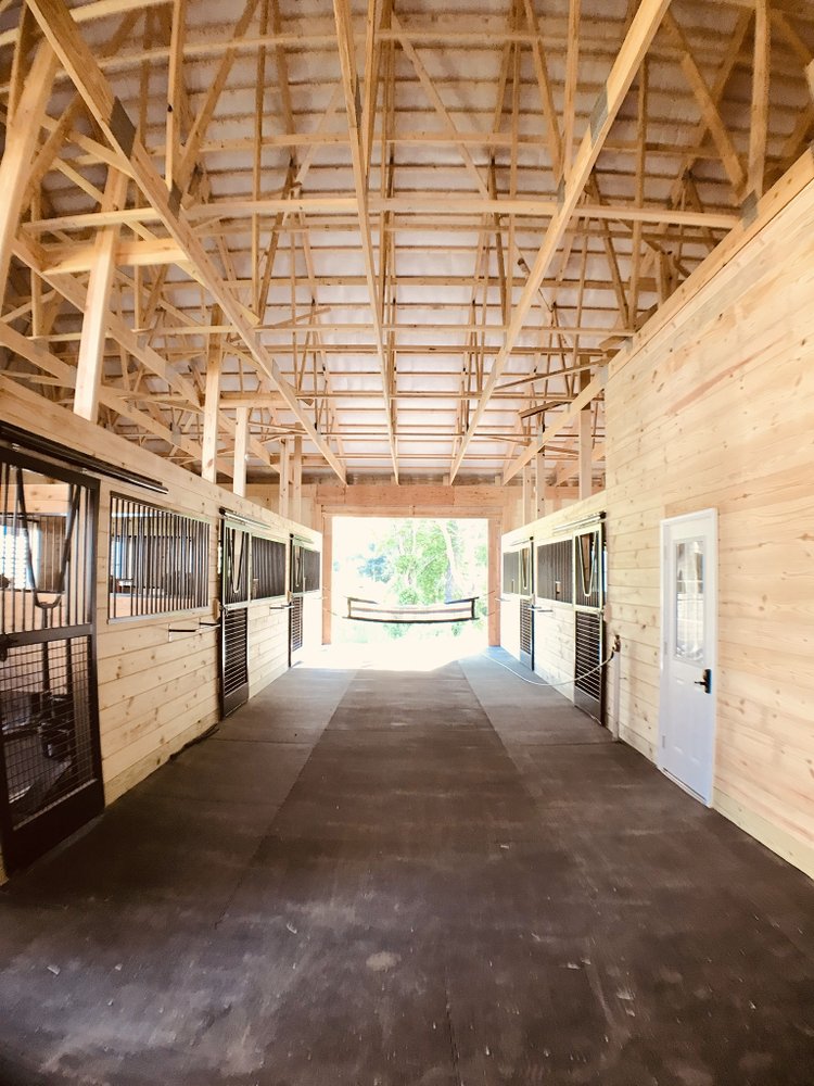Serenity Fields Farm - equestrian in Derry, NH