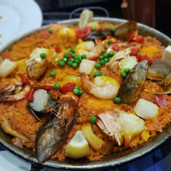 El Chotis - Paella - Spanish Near Me - San Juan, Puerto Rico El Chotis - Paella - Spanish Near Me - San Juan, Puerto Rico