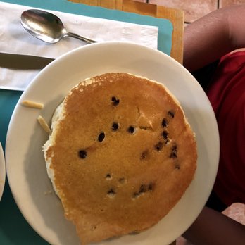 Table Talk - Chocolate chip pancakes - American Near Me - Alexandria, Virginia Table Talk - Chocolate chip pancakes - American Near Me - Alexandria, Virginia