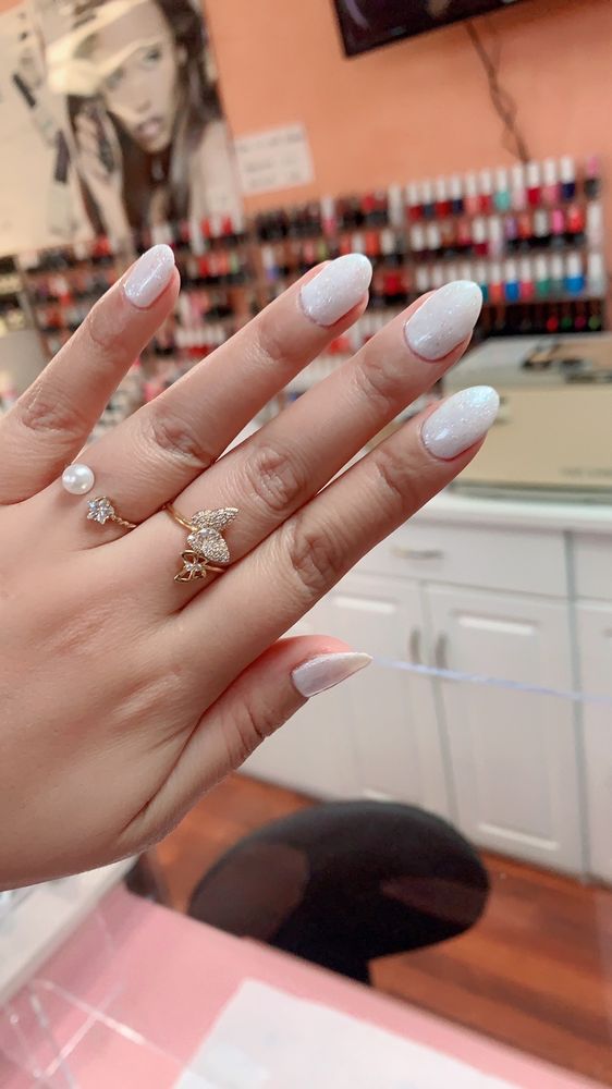 NAIL CARE Updated August 2024 13 Photos & 30 Reviews 940 Foxon Rd