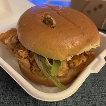 Chicken Insider - Original Chicken Sandwich - Chicken Wings Near Me - New York, New York Chicken Insider - Original Chicken Sandwich - Chicken Wings Near Me - New York, New York