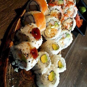 Mitsuki - Sushi Bars Near Me - Brossard, Quebec