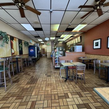 Subway - Fast Food Near Me - Live Oak, Florida