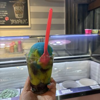 Lazy Dog Chocolateria - Italian ice - Ice Cream & Frozen Yogurt Near Me - Grass Valley, California Lazy Dog Chocolateria - Italian ice - Ice Cream & Frozen Yogurt Near Me - Grass Valley, California
