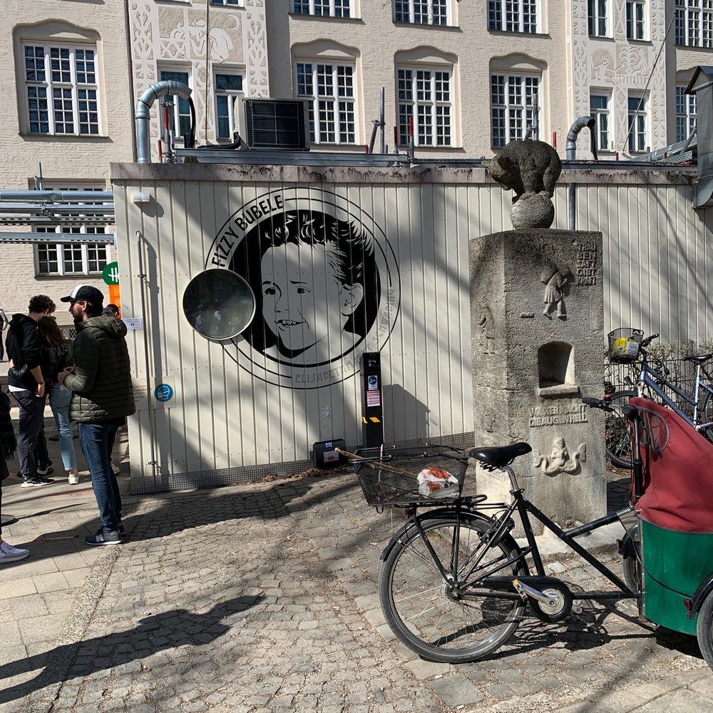 Fizzy Bubele - Ice Cream & Frozen Yogurt Near Me - Munich, BY