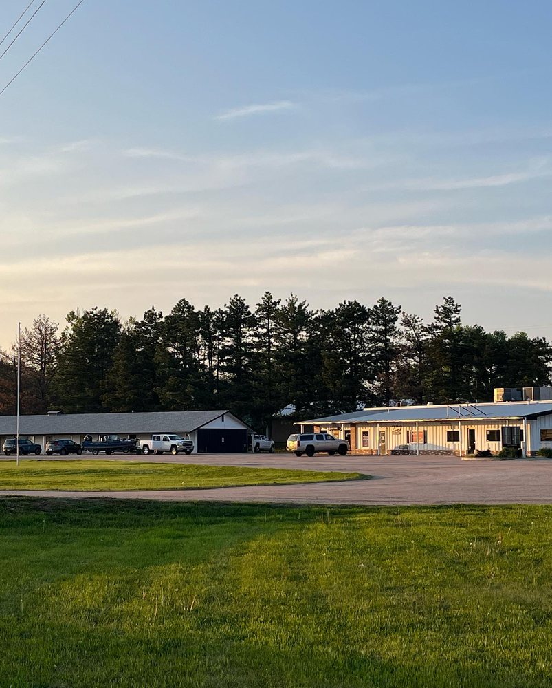 COLONY INN Updated August 2024 700 NE92, Loup City, Nebraska