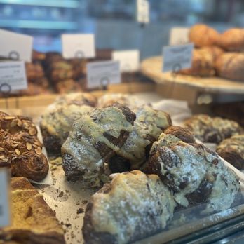 Tous Les Jours - Bakeries Near Me - Troy, Michigan