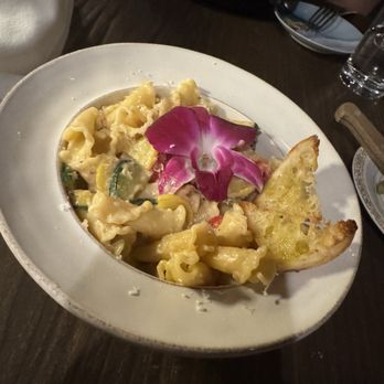1915 Wine Cellar - Pasta primavera - Wine Bars Near Me - Poughkeepsie, New York