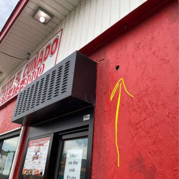 Tacos El Cuñado Bridge St - Genuine hole-in-the-wall eatery - Mexican Near Me - Grand Rapids, Michigan Tacos El Cuñado Bridge St - Genuine hole-in-the-wall eatery - Mexican Near Me - Grand Rapids, Michigan