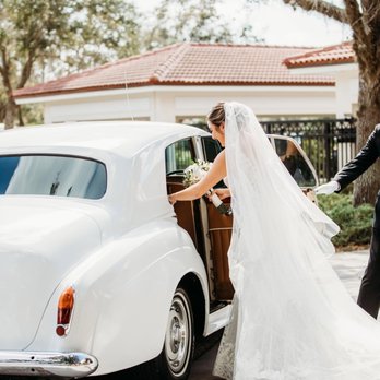 Naples Transportation & Tours - Limos Near Me - Naples, Florida Naples Transportation & Tours - Limos Near Me - Naples, Florida