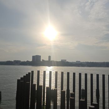 Little Island - Evening sun. - Parks Near Me - New York, New York Little Island - Evening sun. - Parks Near Me - New York, New York