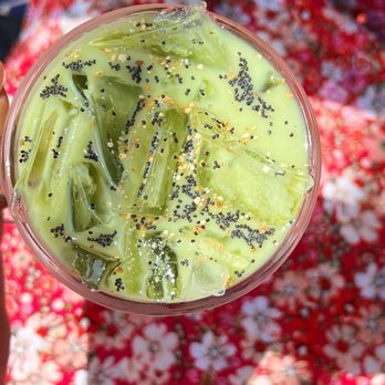 Peixoto Coffee Roasters - Lemon poppy seed matcha - Coffee & Tea Near Me - Chandler, Arizona