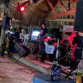 Sundowners - sundowners rockstar house band - Seafood Near Me - Key Largo, Florida