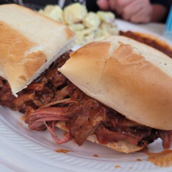 Smokey Pit Barbeque Texas Style - Barbeque Brisket Sandwich - Barbeque Near Me - Auburn, California Smokey Pit Barbeque Texas Style - Barbeque Brisket Sandwich - Barbeque Near Me - Auburn, California