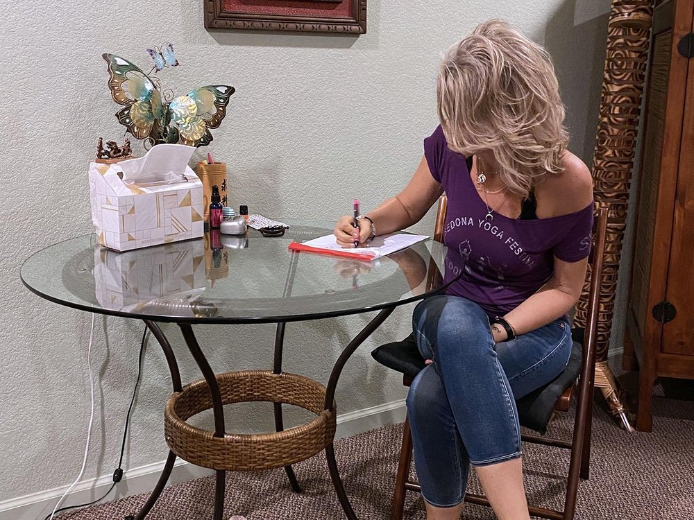 Sunny Dawn Johnston - grief counselor in Glendale, AZ