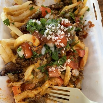 Mumpys street eats - Half eaten asada fries - Food Trucks Near Me - Davis, California
