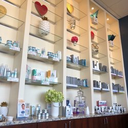 Hand & Stone Massage and Facial Spa