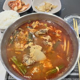 Spicy galbi tang