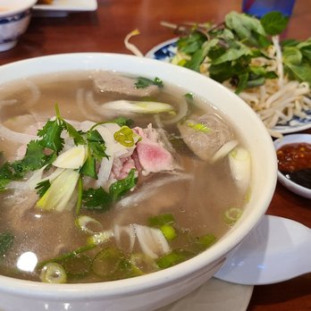 Pho 2012 Bistro - Pho tai bo vien ($8.50) - Vietnamese Near Me - Anaheim, California