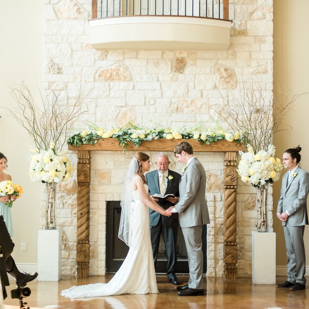 Exquisite Petals Floral Design - Photo by Becca Gamache Photography - Party & Event Planning Near Me