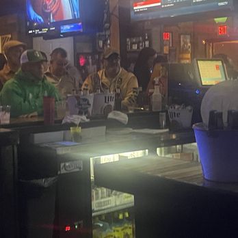 Gleasons Bar - Saturday evening - Burgers Near Me - Levittown, Pennsylvania