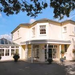Oriel House Hotel