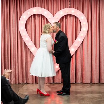 Sure Thing Wedding Chapel - Carrie pollard photography - Wedding Chapels Near Me - Las Vegas, Nevada Sure Thing Wedding Chapel - Carrie pollard photography - Wedding Chapels Near Me - Las Vegas, Nevada