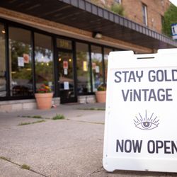 Stay Gold Vintage