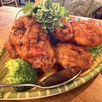 Dumpling King - D1. Dried Fried Chicken Wings (8pcs) - Chinese Near Me - San Francisco, California Dumpling King - D1. Dried Fried Chicken Wings (8pcs) - Chinese Near Me - San Francisco, California
