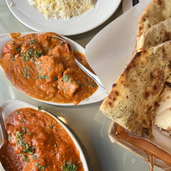 Daawat Grill - Butter Chicken Tikka + Butter Masala + Tandoori Roti + Garlic Naan - Indian Near Me - Seattle, Washington