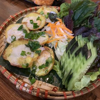 Hên Vietnamese Restaurant - 6. Banh Beo - Sandwiches Near Me - Cherry Hill Township, New Jersey Hên Vietnamese Restaurant - 6. Banh Beo - Sandwiches Near Me - Cherry Hill Township, New Jersey