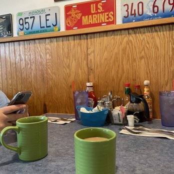 Izzy's Cafe - Coffee - Barbeque Near Me - El Cajon, California