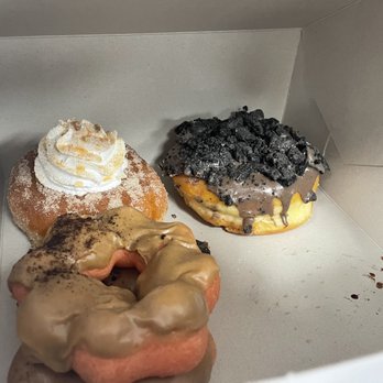 Painted Dough - Vietnamese Mochi Donut, Churro Donut, Oreo Donut - Donuts Near Me - Chino, California Painted Dough - Vietnamese Mochi Donut, Churro Donut, Oreo Donut - Donuts Near Me - Chino, California