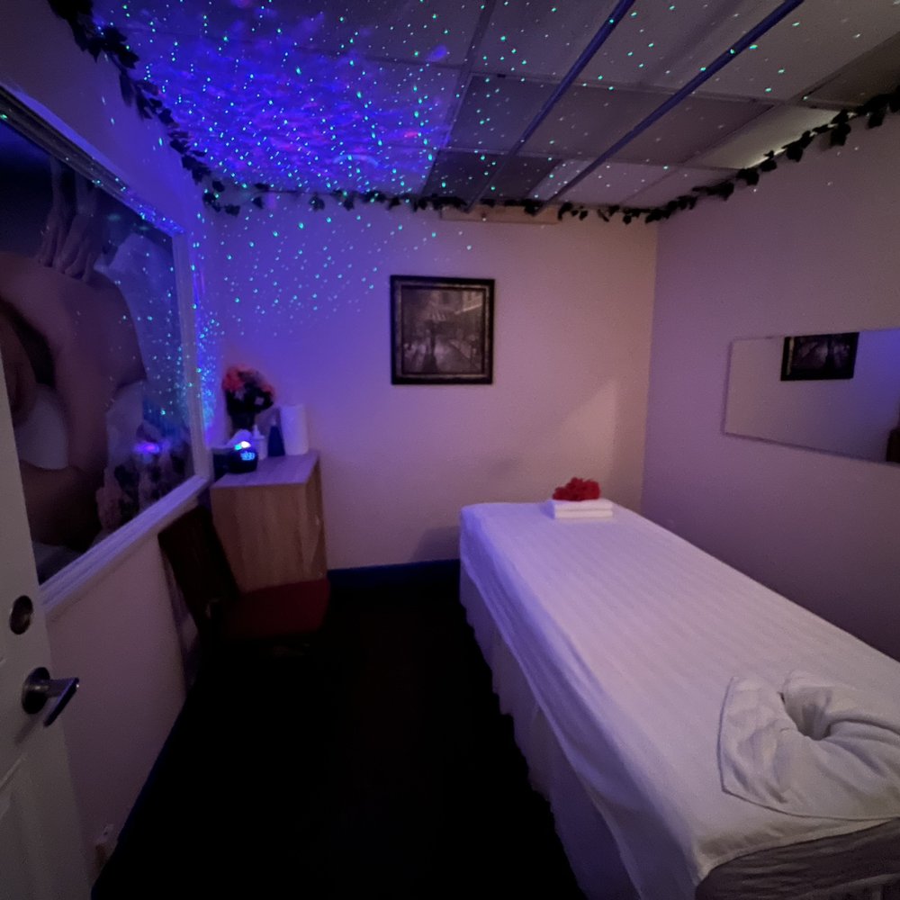 O’TOWN SPA Updated September 2024 11 Photos 2802 Juan St, San