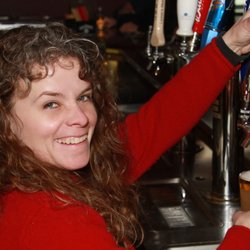 Belknap Liquor & Lounge - 25 ever-rotating tap beers.
