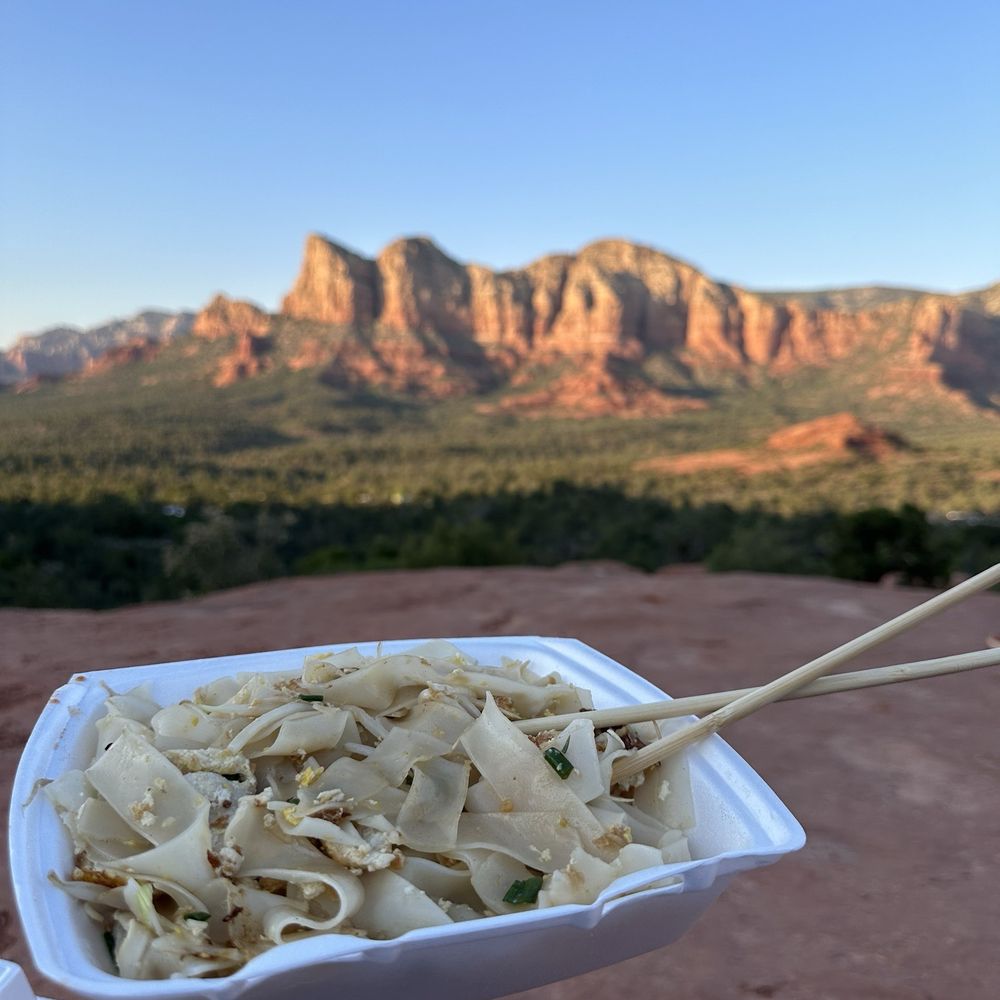 Tara Thai Cuisine - Chicken Noodles - Thai Near Me - Sedona, Arizona Tara Thai Cuisine - Chicken Noodles - Thai Near Me - Sedona, Arizona